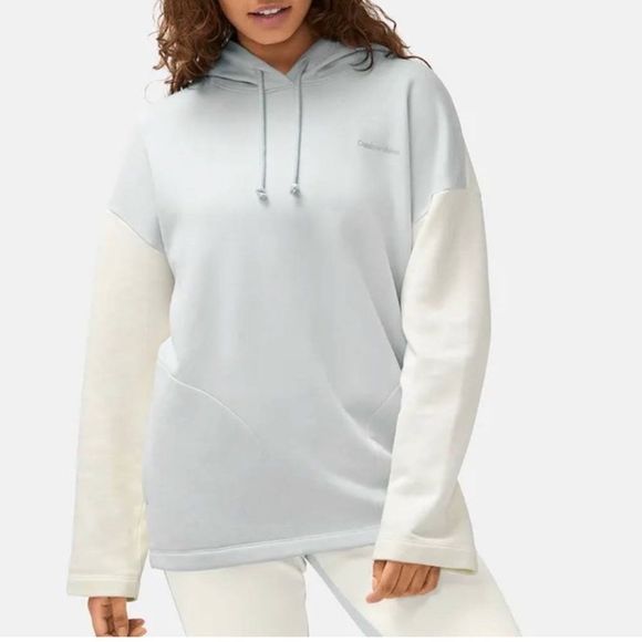 Outdoor Voices Sweaters - Outdoor Voices Dove Bone Colorblock Oversized Soft Cotton Hoodie SizeMedium NWT